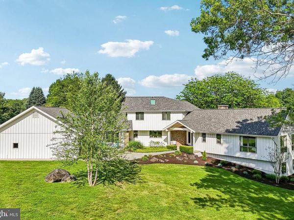 989 DELCHESTER ROAD , NEWTOWN SQUARE, PA 19073
