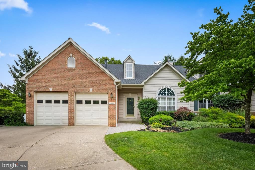 4300 SCOTCH ROSE COURT , PIKESVILLE, MD 21208