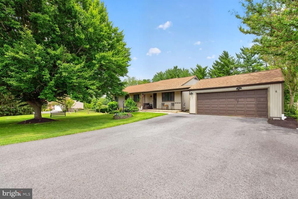 11298 WOODHAVEN DRIVE , IJAMSVILLE, MD 21754