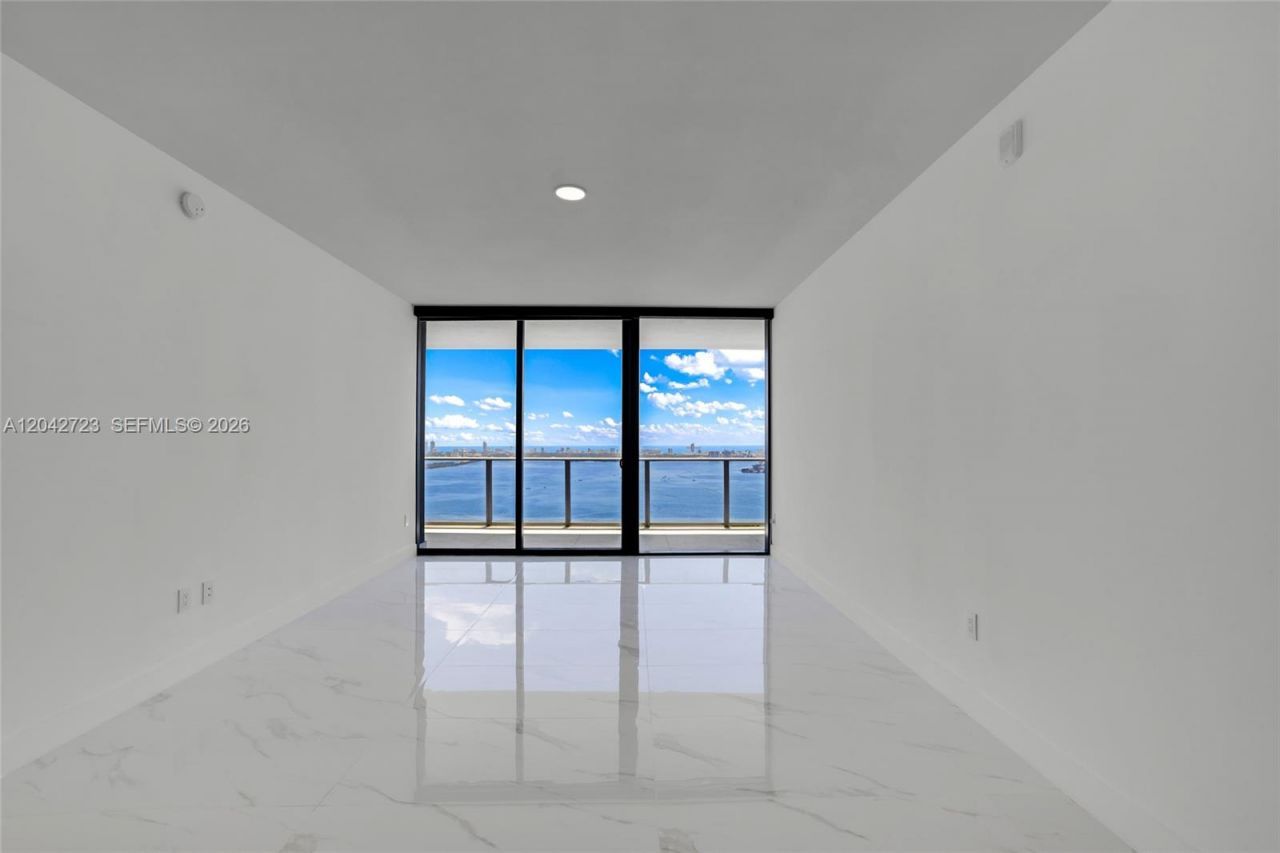 700 NE 24th St, Unit 4702, Miami, FL 33137 Photo