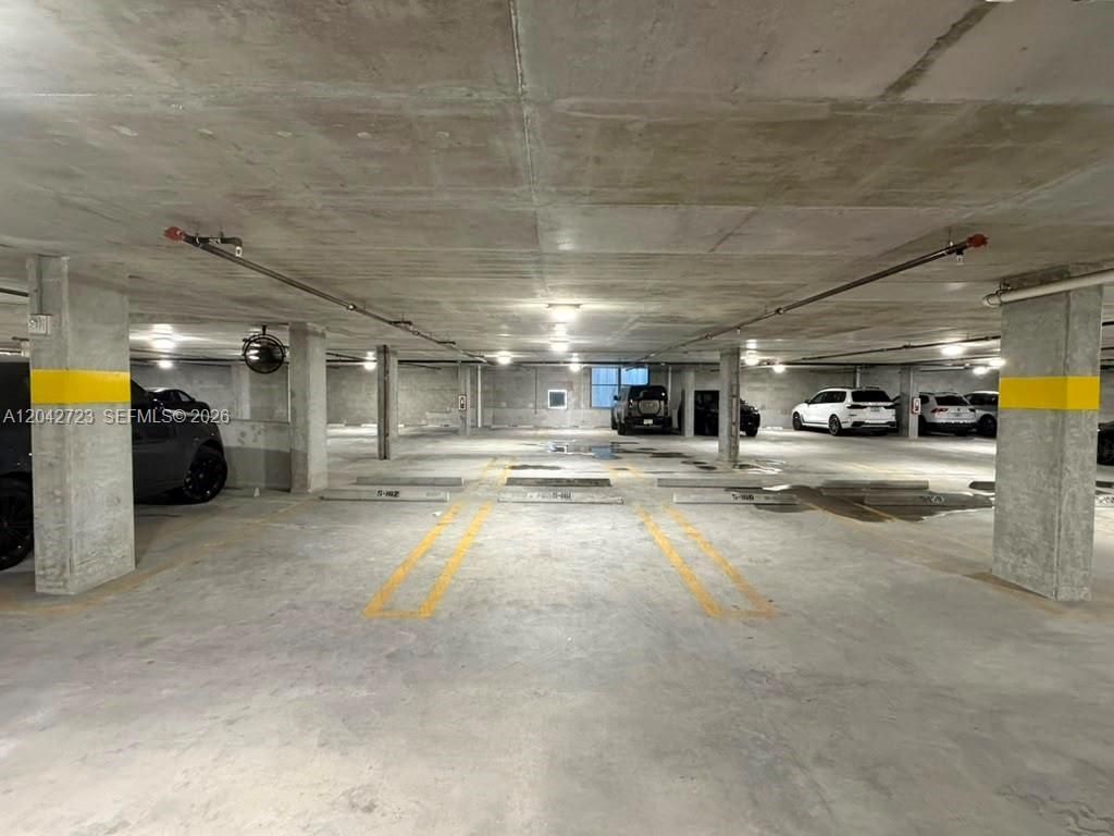 700 NE 24th St, Unit 4702, Miami, FL 33137 Photo