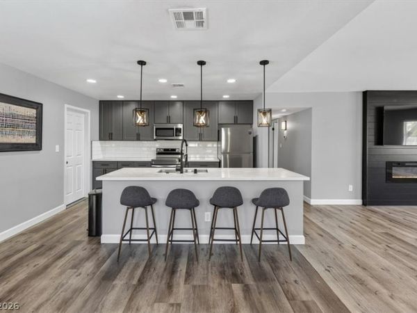 3210 Bluebird Street, Las Vegas, NV 89121