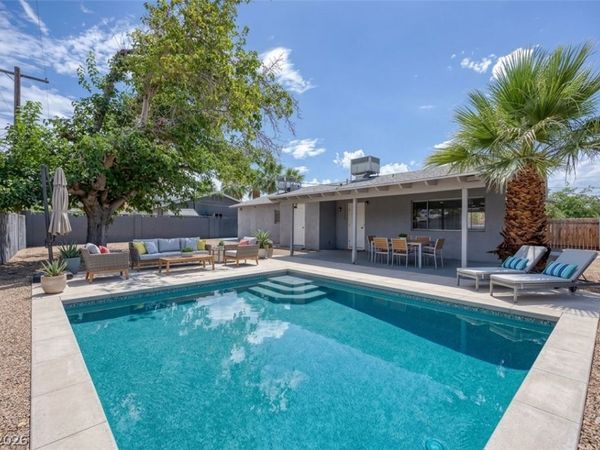 3210 Bluebird Street, Las Vegas, NV 89121