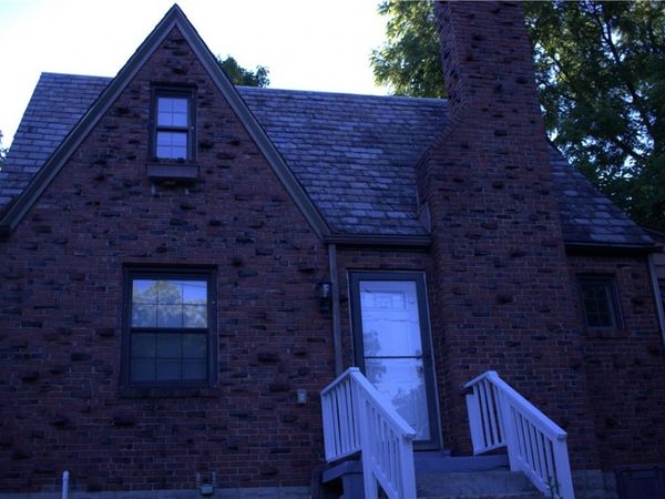 230 Broadway Dr, Pittsburgh, PA 15236