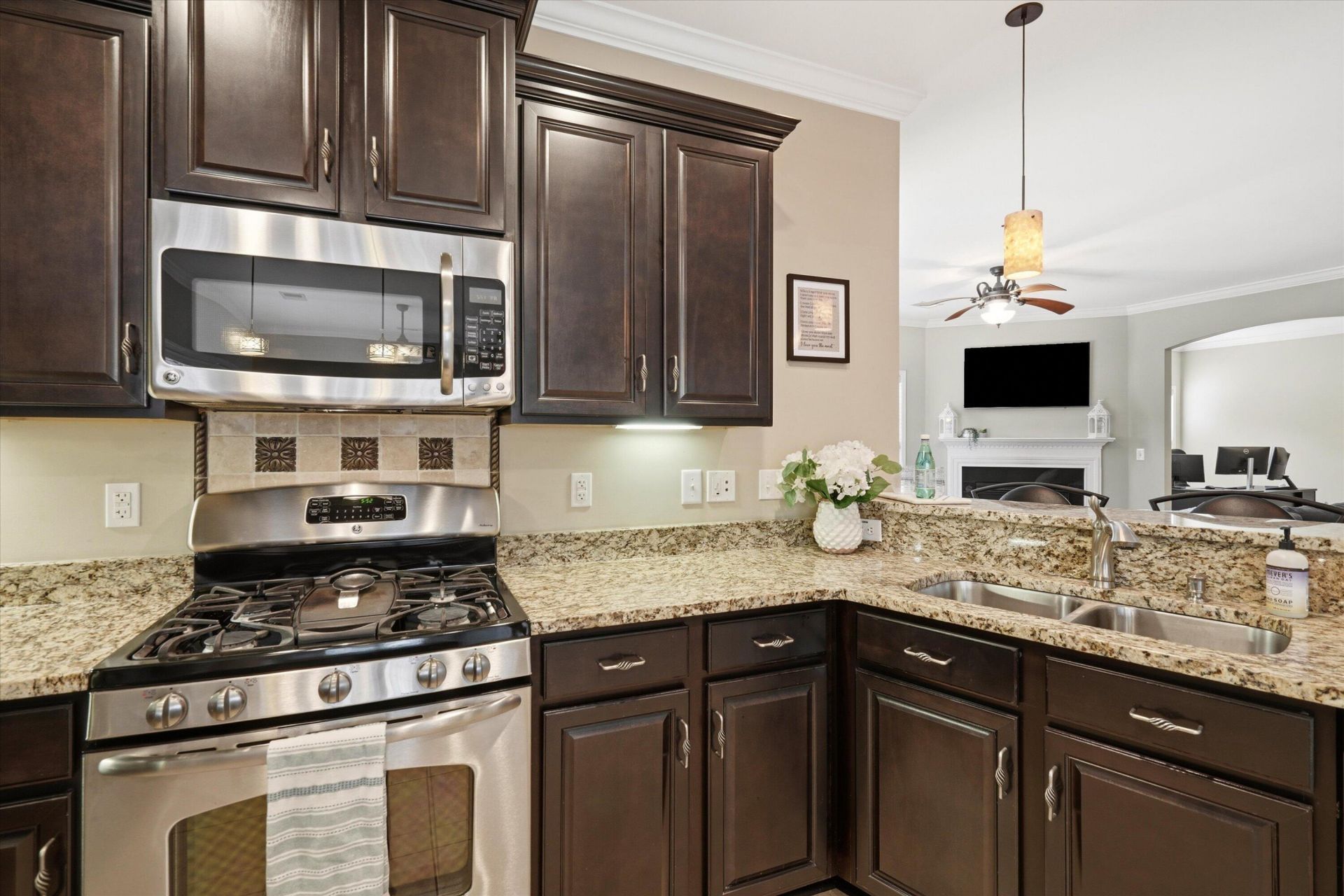 3423 Needwood Forest Drive Photo 9