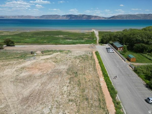 134 S WATERS EDGE LN , Unit 1, Garden City, UT 84028