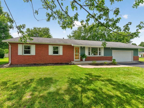 1054 Township Road 204 , Bellefontaine, OH 43311