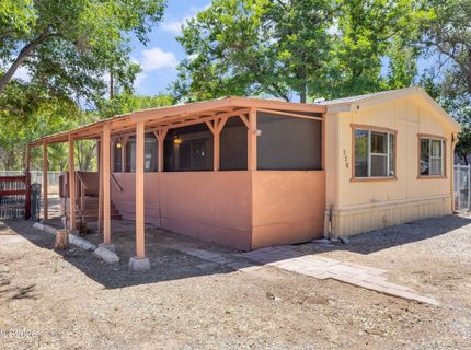 230 E Gepford Parkway, Sun Valley, NV 89433 Photo