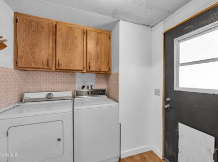 230 E Gepford Parkway, Sun Valley, NV 89433 Photo