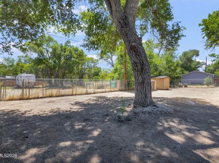 230 E Gepford Parkway, Sun Valley, NV 89433 Photo