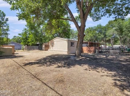 230 E Gepford Parkway, Sun Valley, NV 89433 Photo