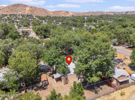 230 E Gepford Parkway, Sun Valley, NV 89433 Photo