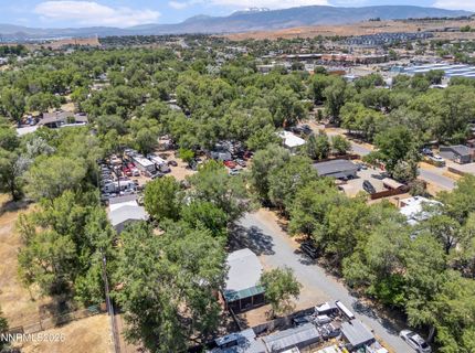 230 E Gepford Parkway, Sun Valley, NV 89433 Photo