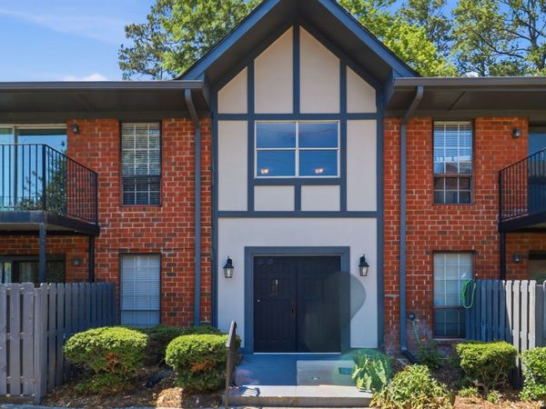 6851 Roswell RD, Unit A4, Atlanta, GA 30328