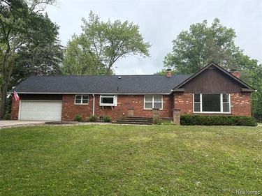 24567 Westmoreland Drive, Farmington Hills, MI 48336