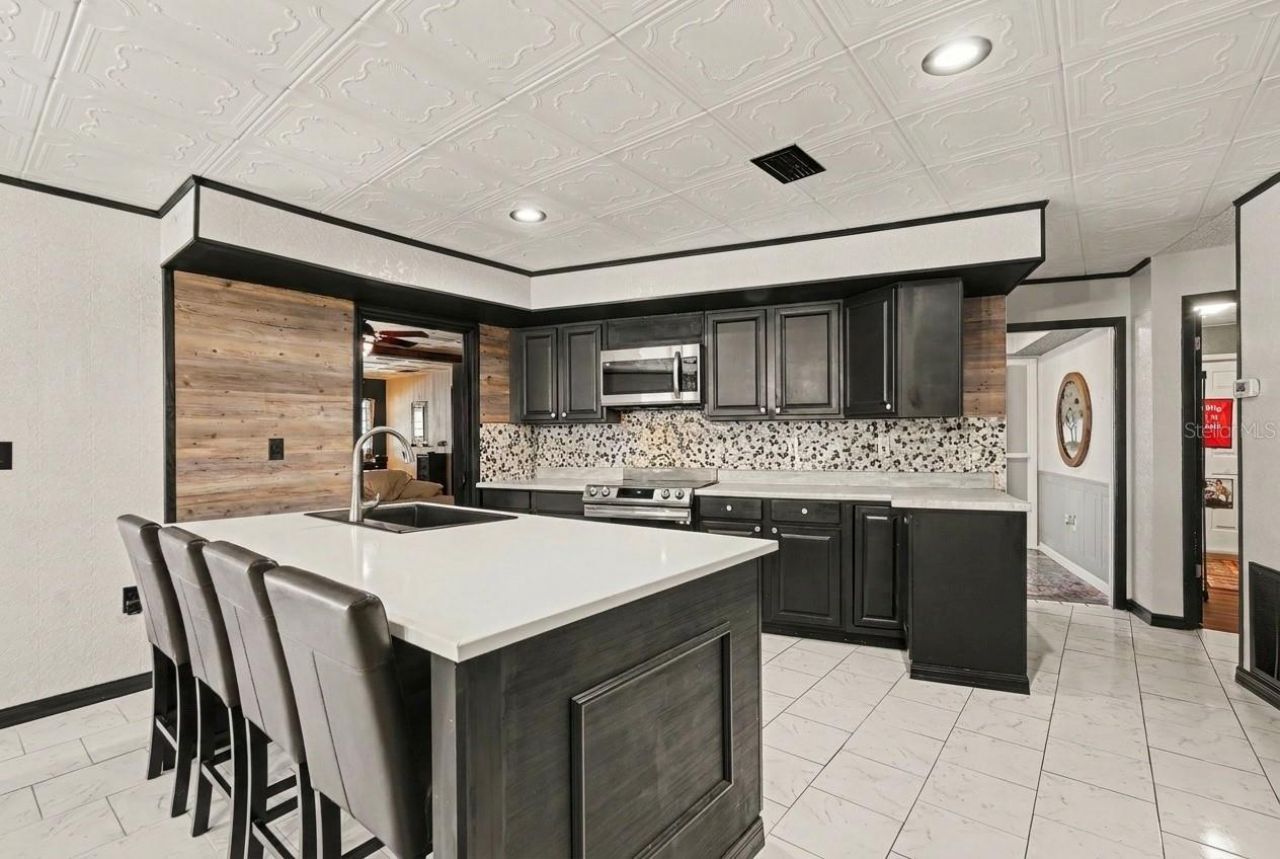 9027 Bonnet Way , Weeki Wachee, FL 34613 Photo