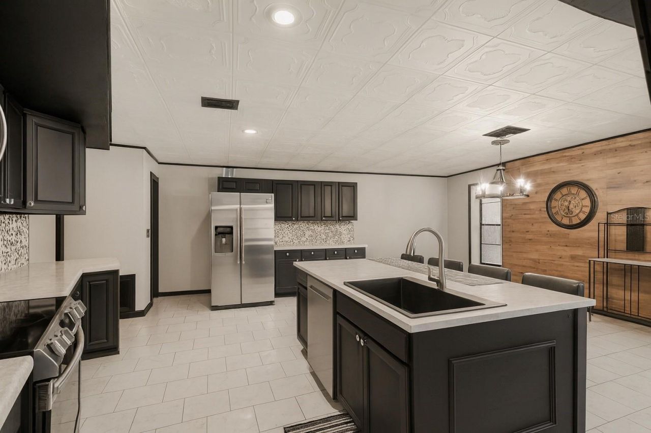9027 Bonnet Way , Weeki Wachee, FL 34613 Photo