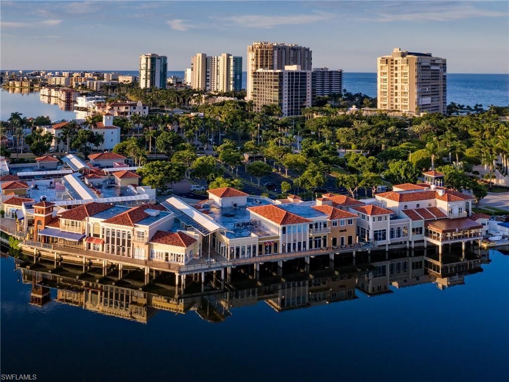4255 Gulf Shore Blvd N, Unit 207, Naples, FL 34103 Photo