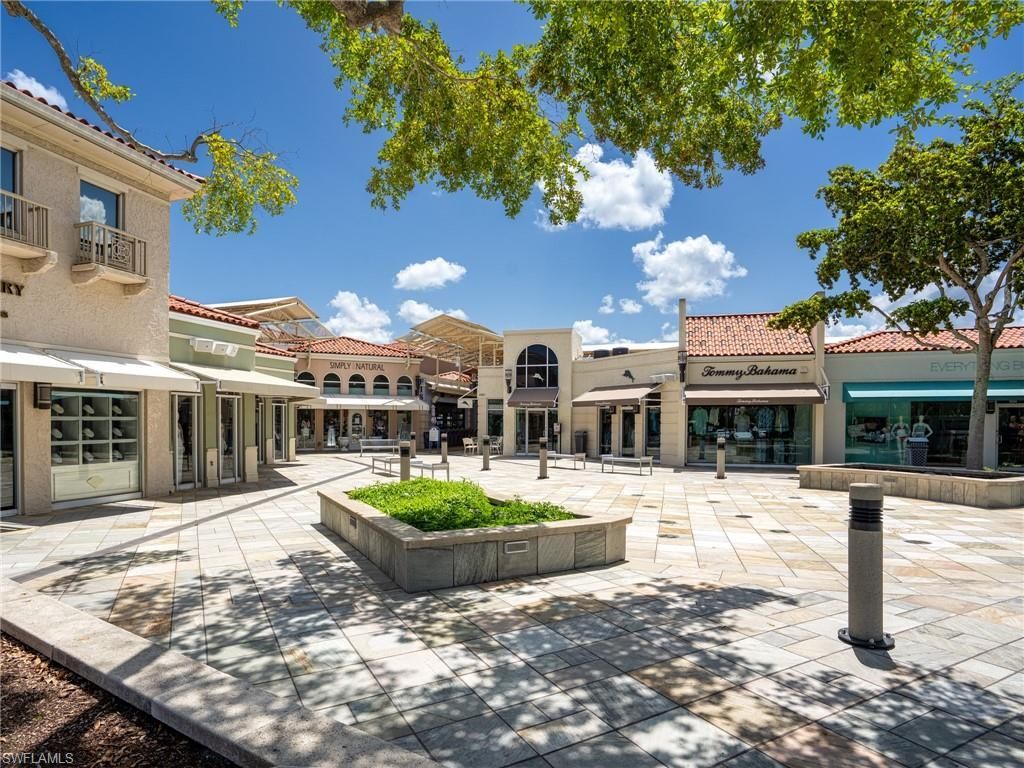 4255 Gulf Shore Blvd N, Unit 207, Naples, FL 34103 Photo