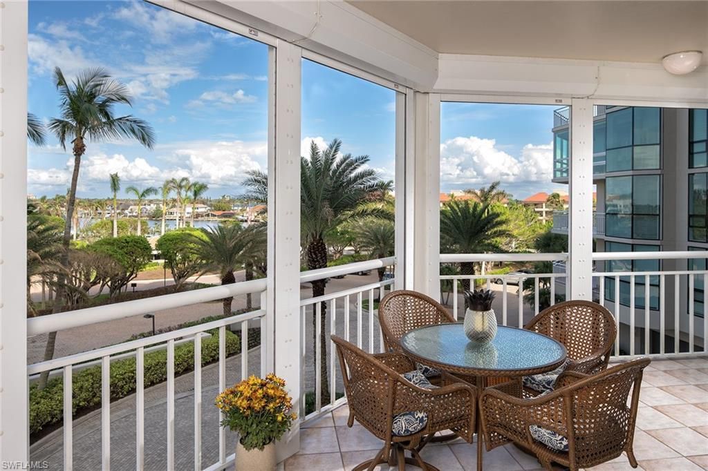 4255 Gulf Shore Blvd N, Unit 207, Naples, FL 34103 Photo