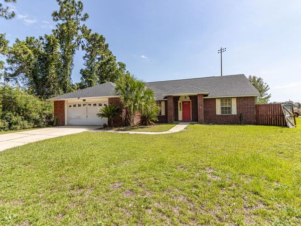 2498 Raider Lane, Navarre, FL 32566