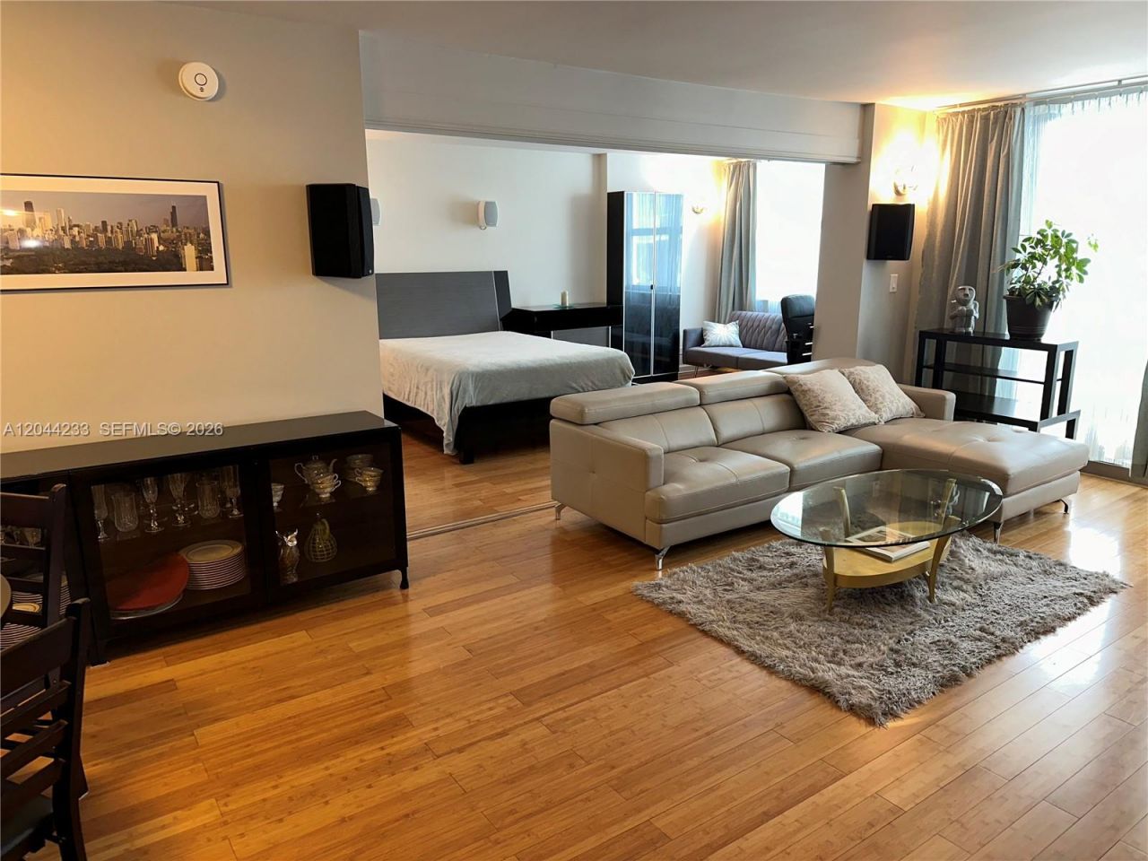 6039 Collins Ave , Unit 1205, Miami Beach, FL 33140 Photo