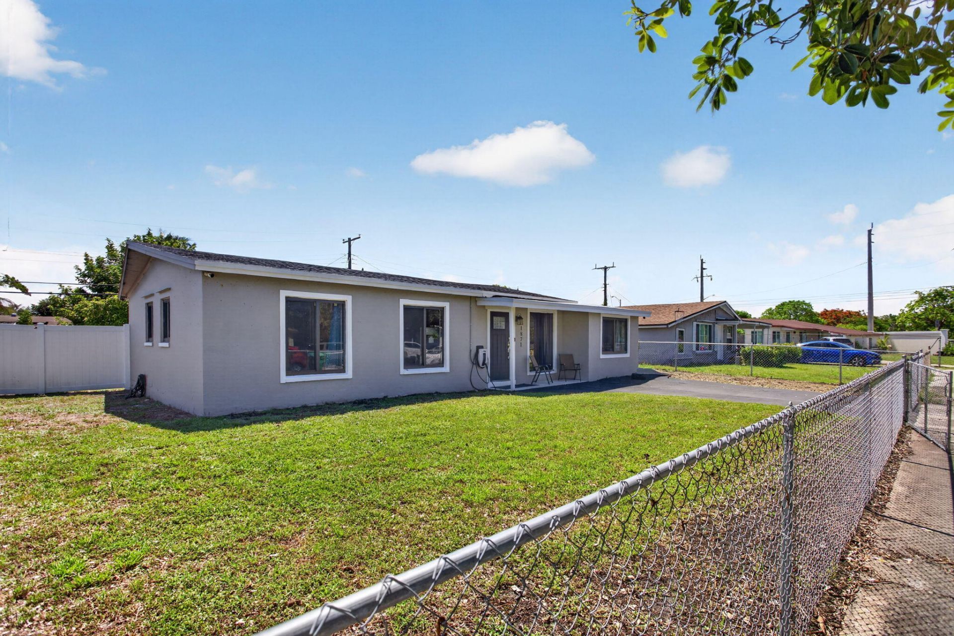 1871 NW 33rd Avenue, Lauderhill, FL 33311 Photo