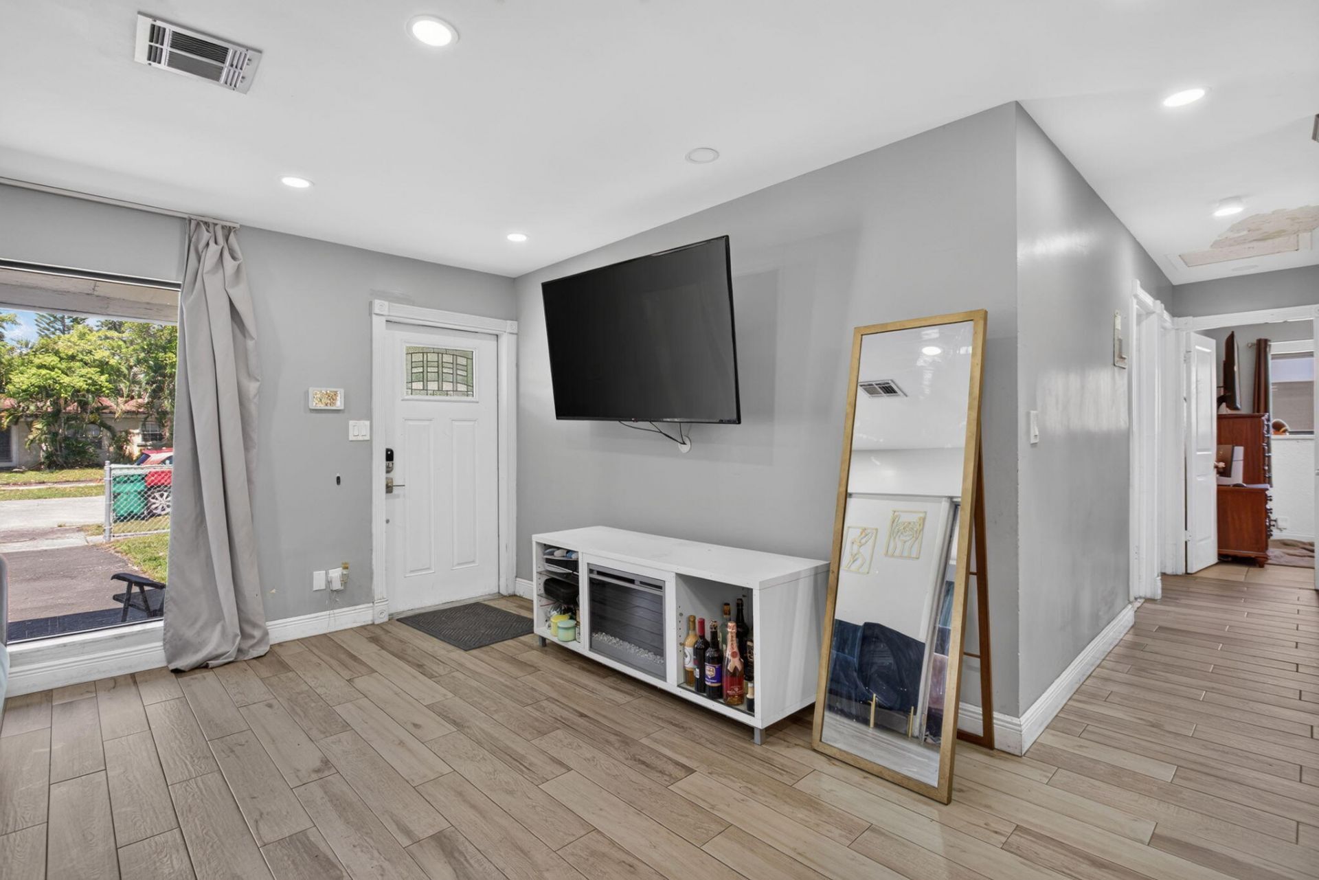 1871 NW 33rd Avenue, Lauderhill, FL 33311 Photo