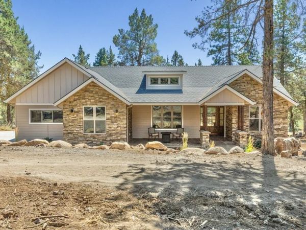 11504 Crossbill Drive, Klamath Falls, OR 97601