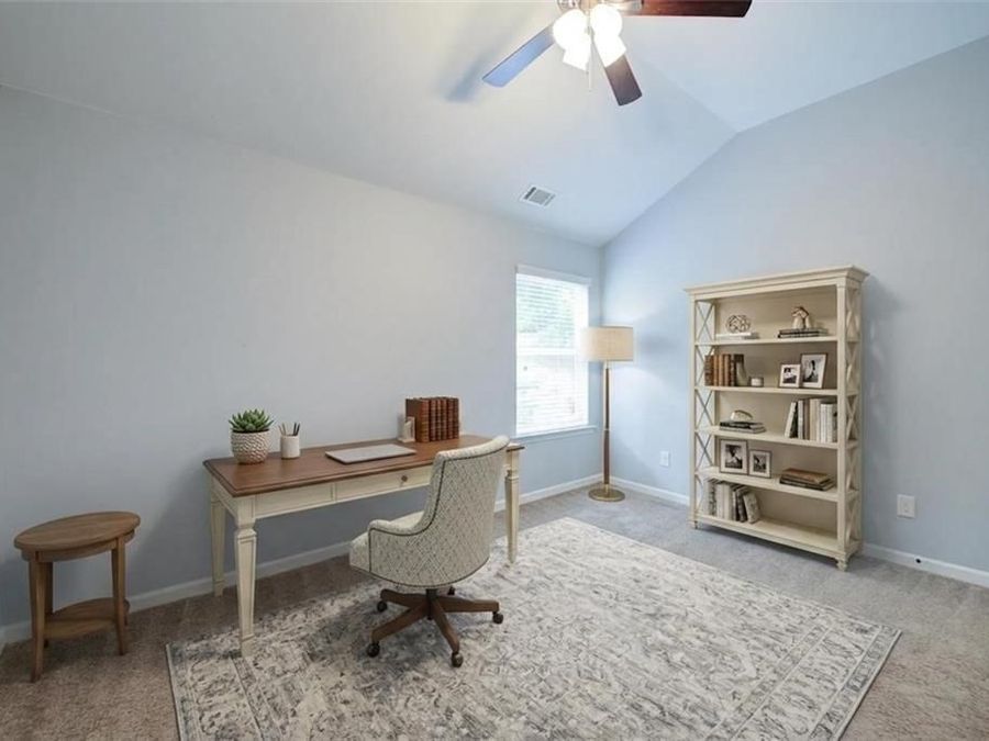 Property Image 28