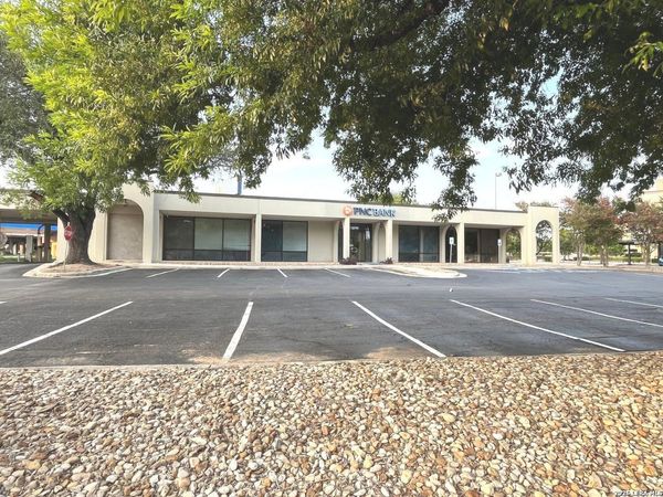 4625 Centerview, San Antonio, TX 78228
