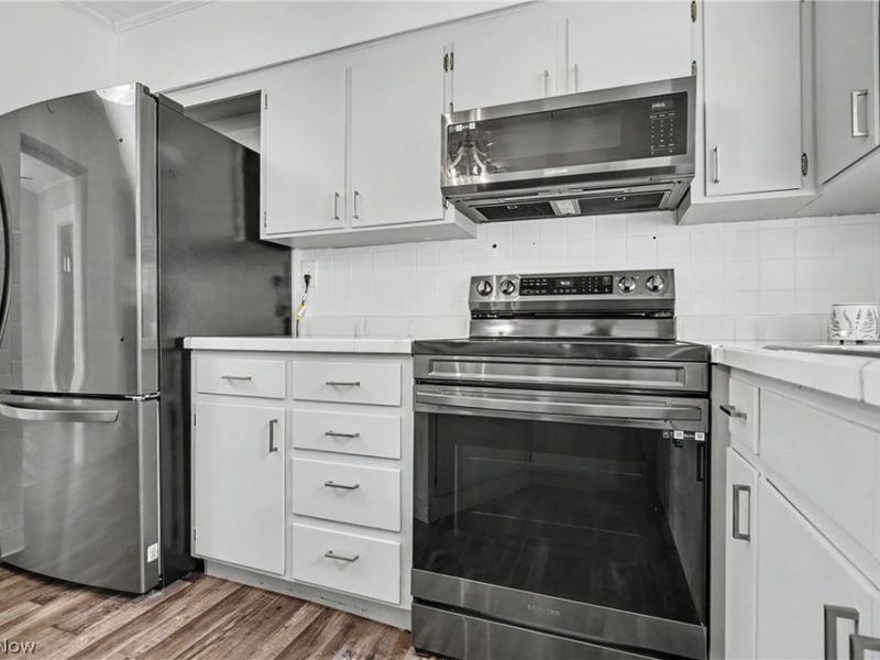 599 Melrose Street, Akron, OH 44305 Photo 13