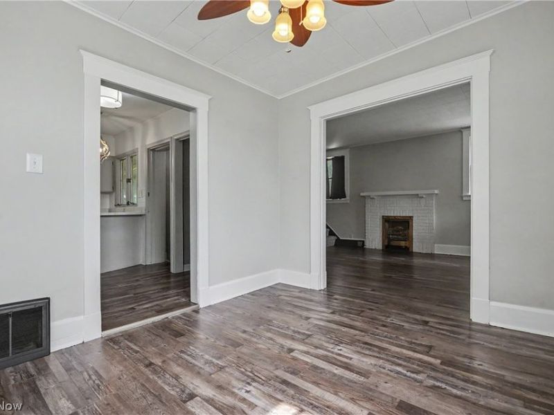 599 Melrose Street, Akron, OH 44305 Photo 9