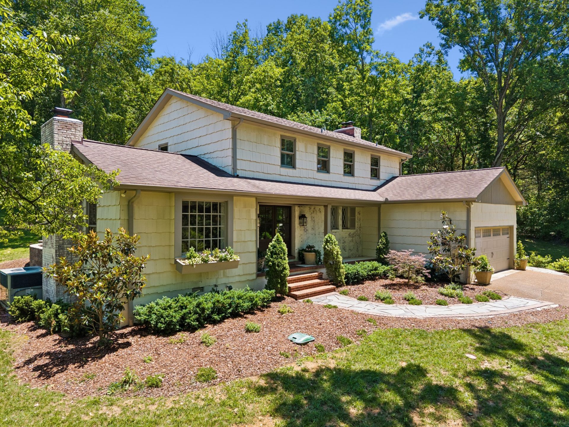 1107 Dickinson Ln, Franklin, TN 37069 Main Photo