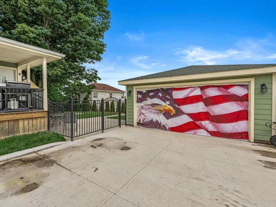 Property Image 47