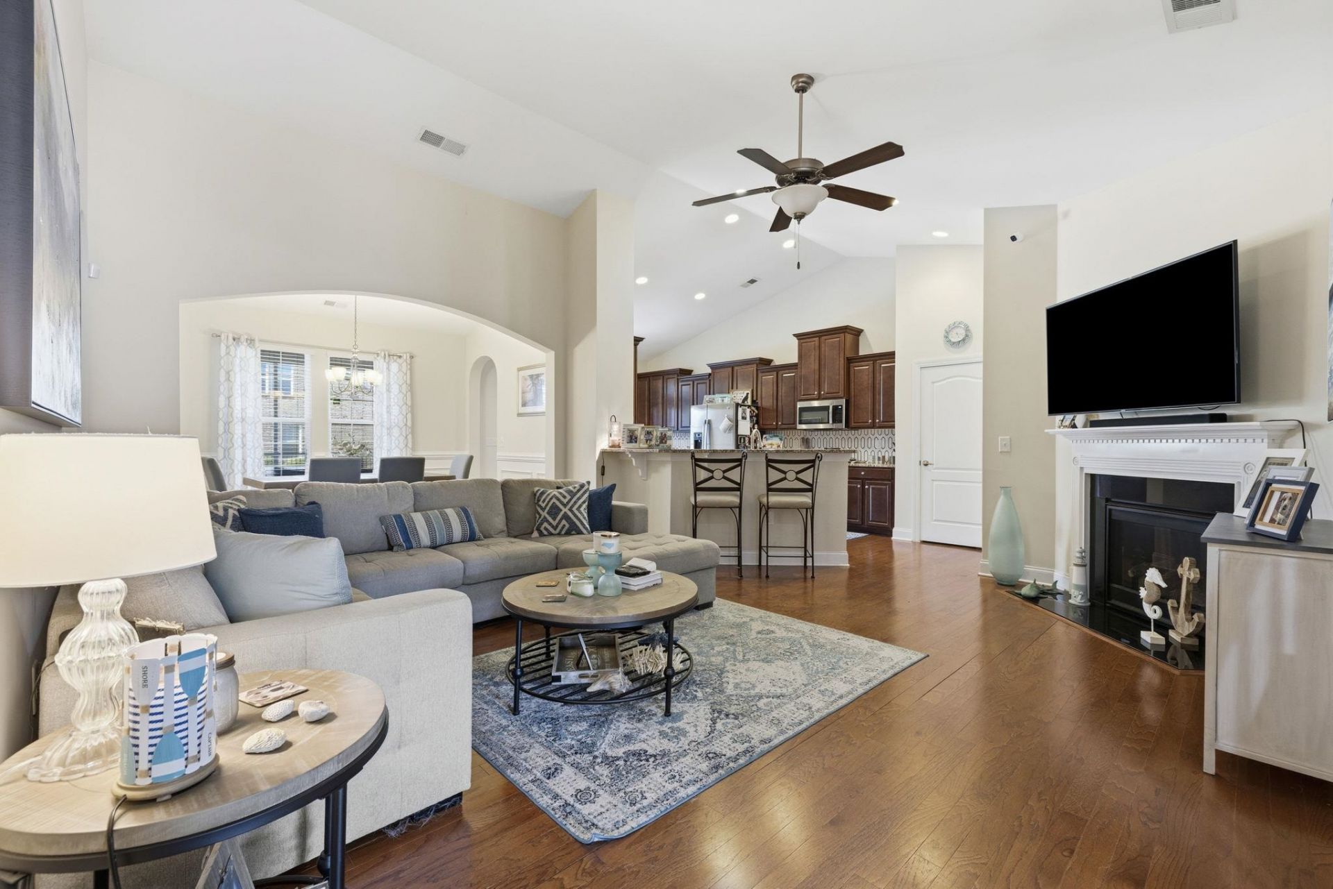 701 Chisholm Rd. Photo 8