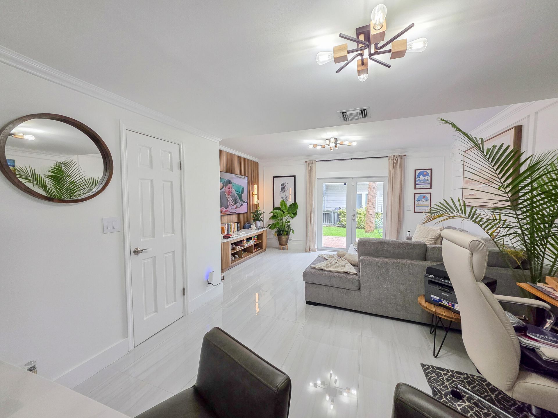 1877 NE 15th Avenue, Unit 1877, Fort Lauderdale, FL 33305 Photo
