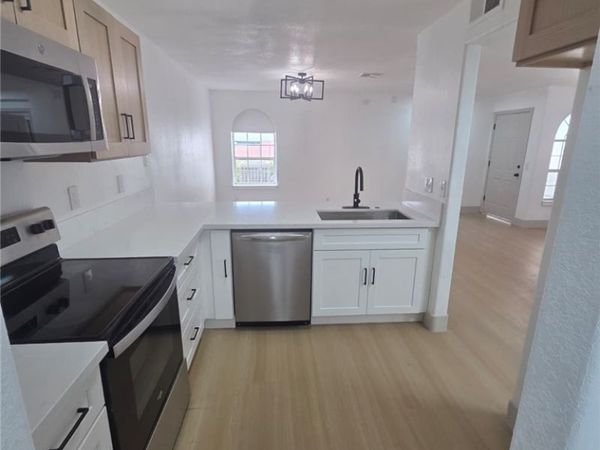 1800 Edmond Street , Unit 116, Las Vegas, NV 89146