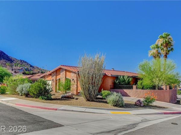 517 Island Cove, Boulder City, NV 89005