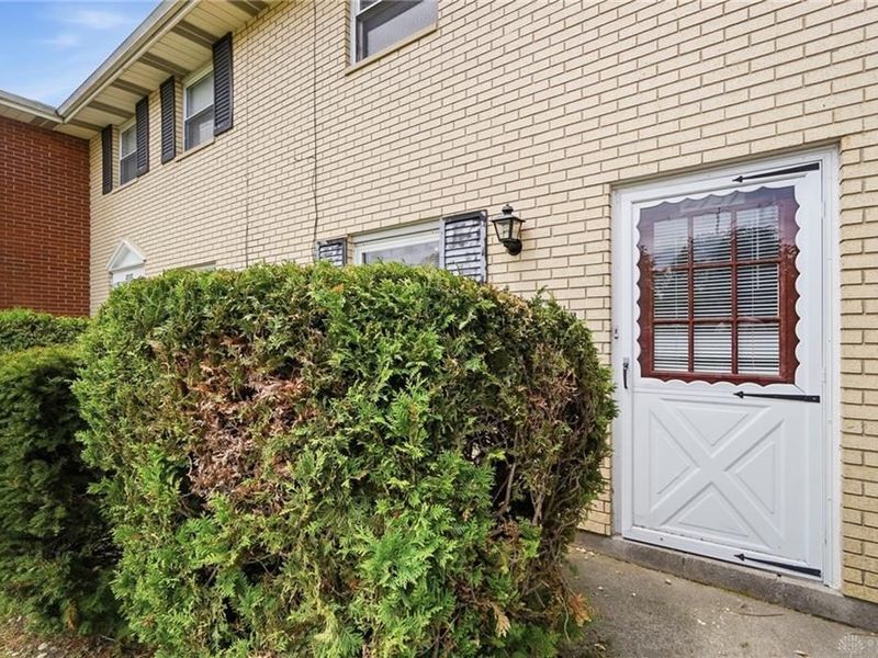 2939 Derr Road, Springfield, OH 45503 Photo 3