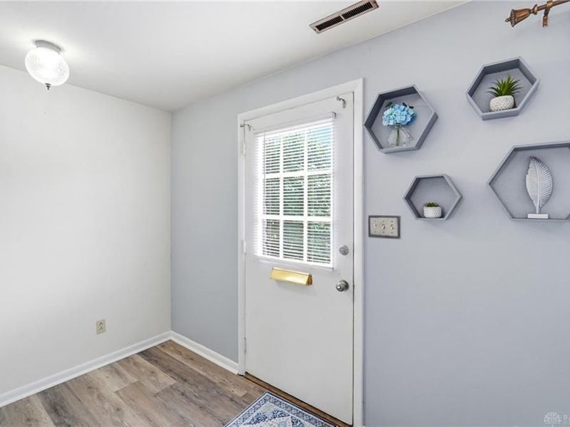 2939 Derr Road, Springfield, OH 45503 Photo 5