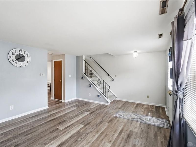 2939 Derr Road, Springfield, OH 45503 Photo 8