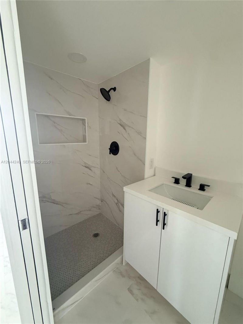 19101 NE 36th Ct , Unit 1005, Aventura, FL 33180 Photo