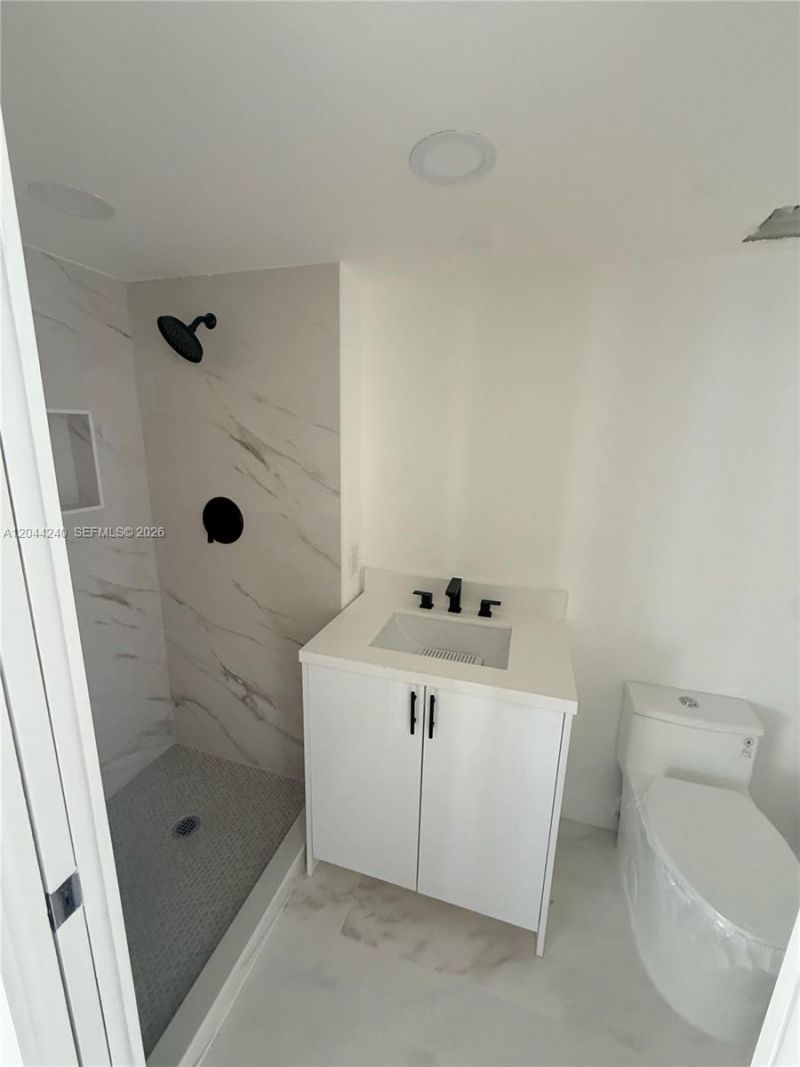 19101 NE 36th Ct , Unit 1005, Aventura, FL 33180 Photo