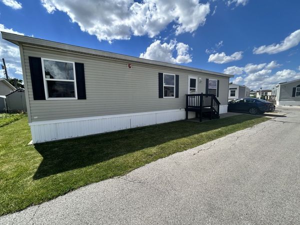 8800 S Harlem Avenue , Bridgeview, IL 60455