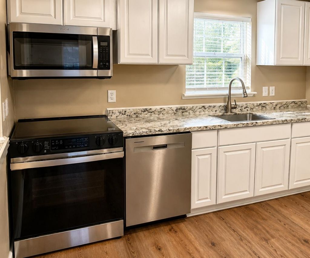 533 Black River Rd. Photo 8