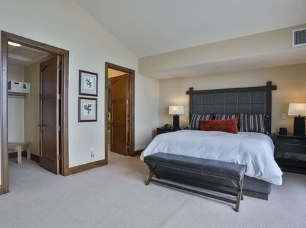 6750 North Lake Boulevard, Unit #2E, Tahoe Vista, CA 96148 Photo