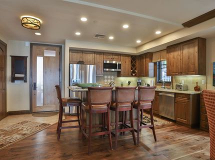 6750 North Lake Boulevard, Unit #2E, Tahoe Vista, CA 96148 Photo