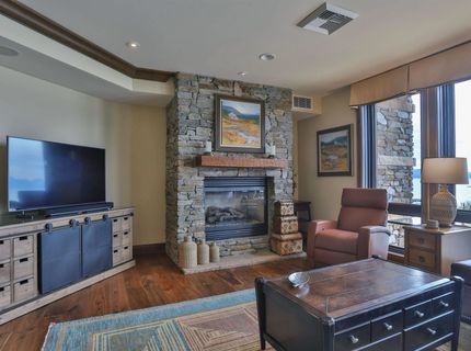 6750 North Lake Boulevard, Unit #2E, Tahoe Vista, CA 96148 Photo