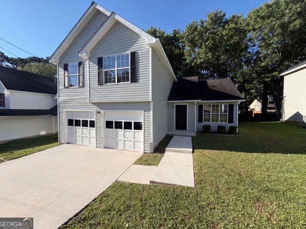 6423 Phillips Court, Lithonia, GA 30058